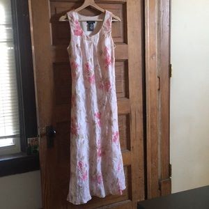 Floral summer dress, size 10. Studio Collection.